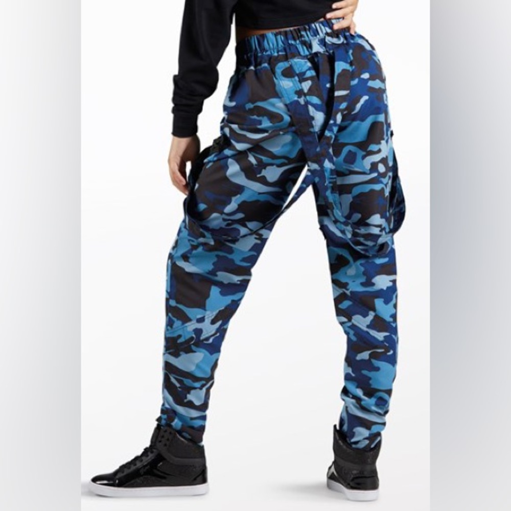 Camouflage Pop Star Pants/Weissman (AH11515)